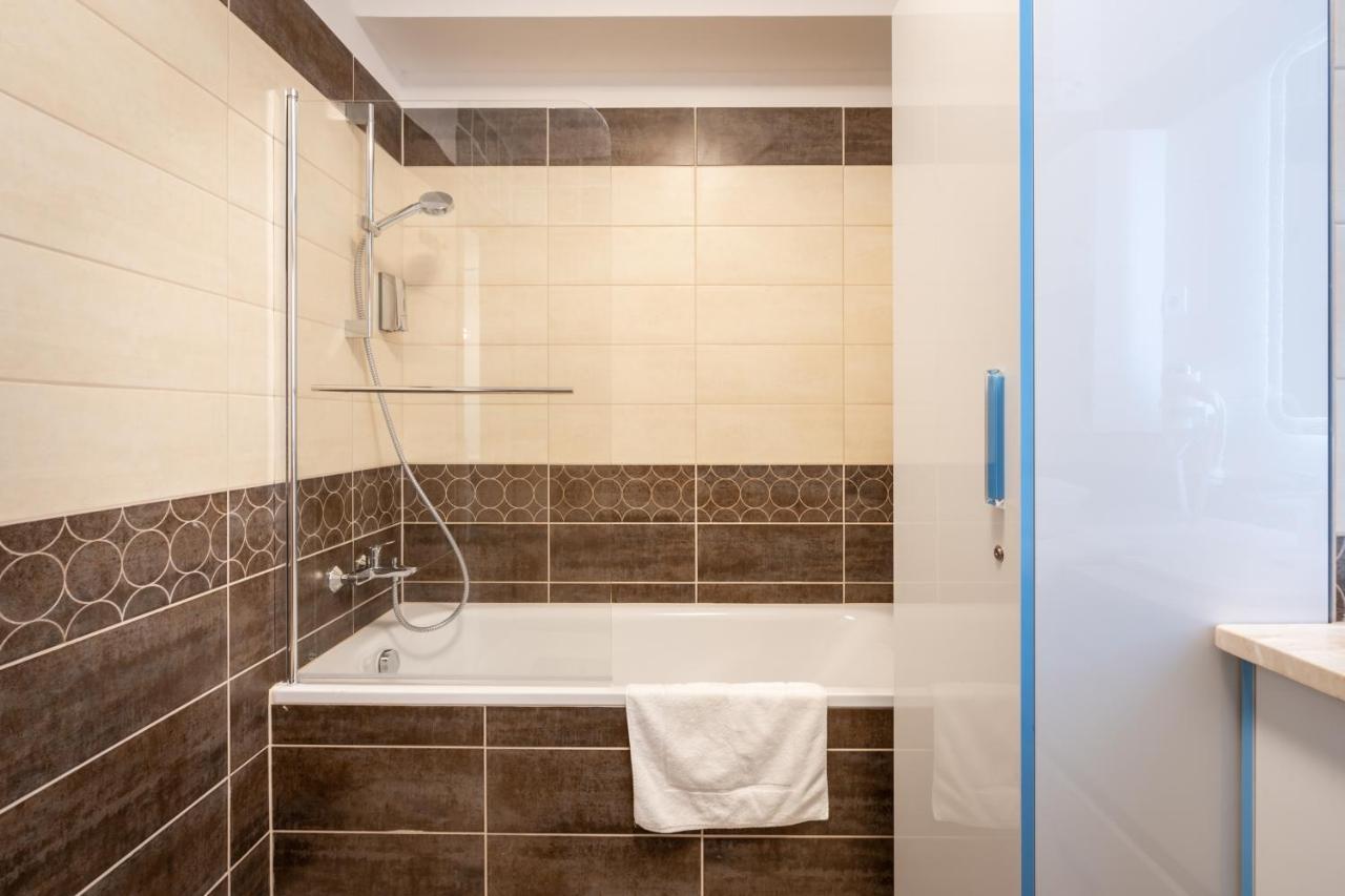 Orchid House Apartment Будапеща Екстериор снимка